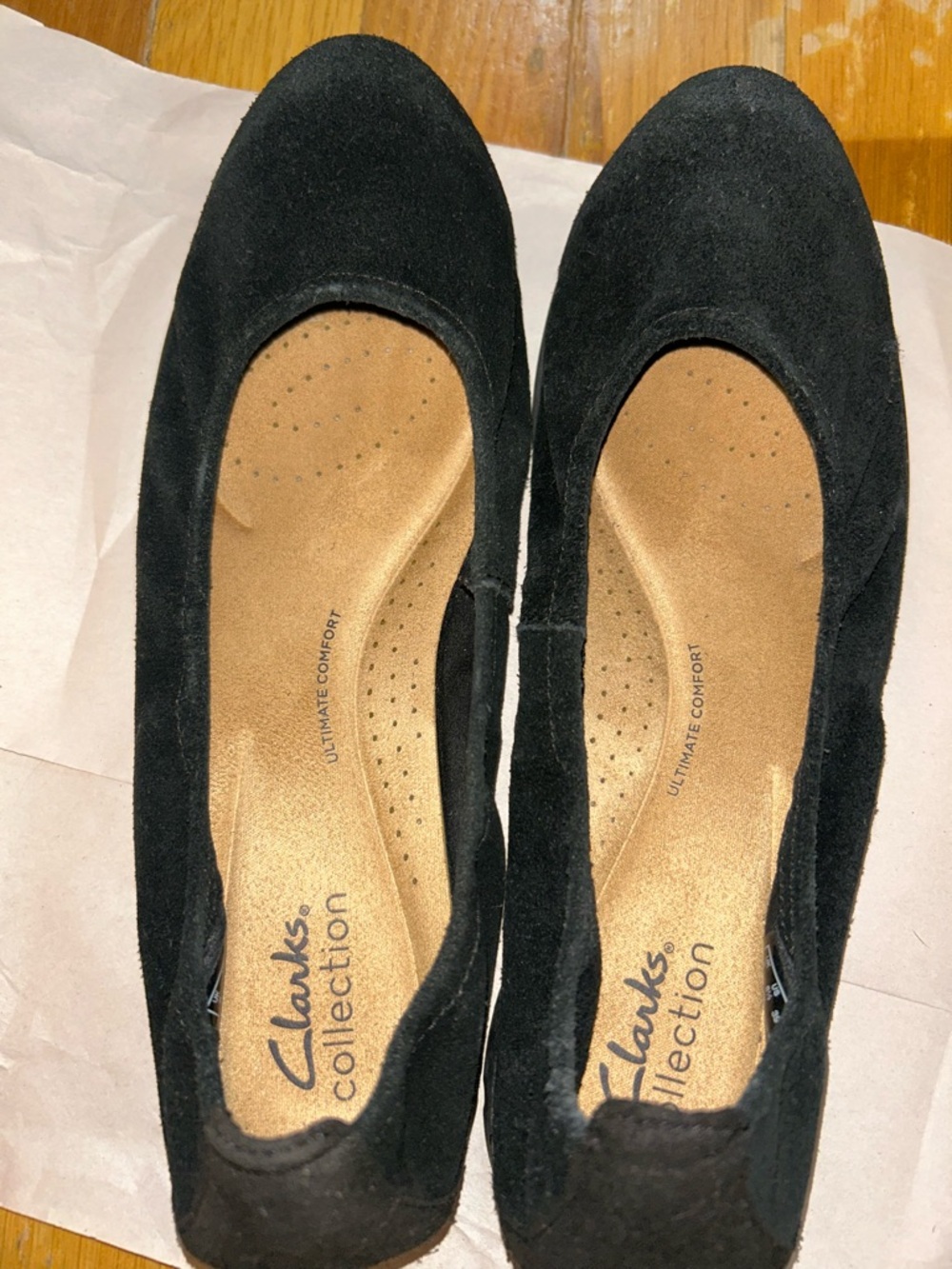 Clark’s Women's Black Suede Ballet Flats